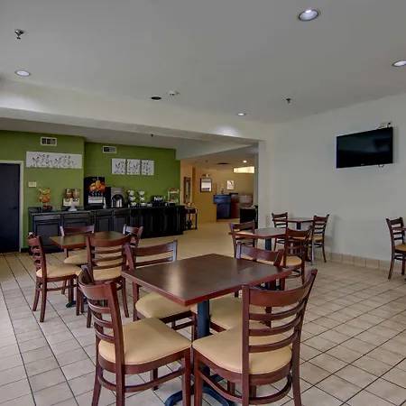 Wingate By Wyndham Macon West I-475 