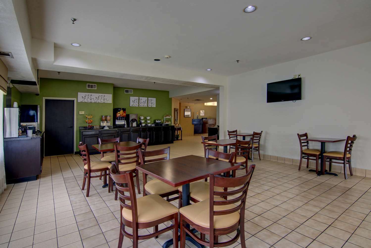 Wingate By Wyndham West I-475