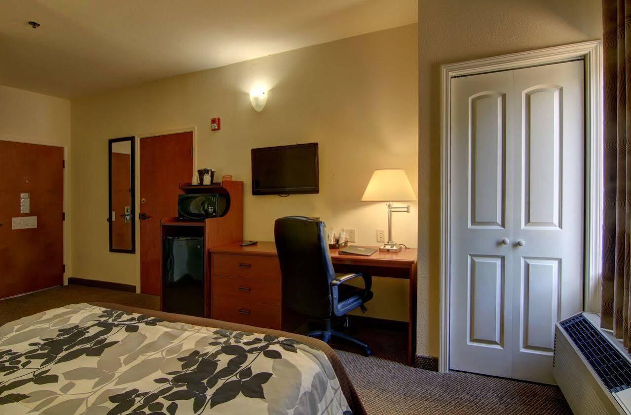 Hotel Wingate By Wyndham West I-475