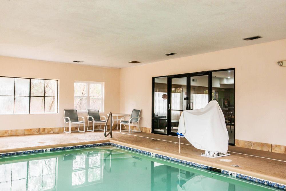 Surestay By Western West Hotel Macon